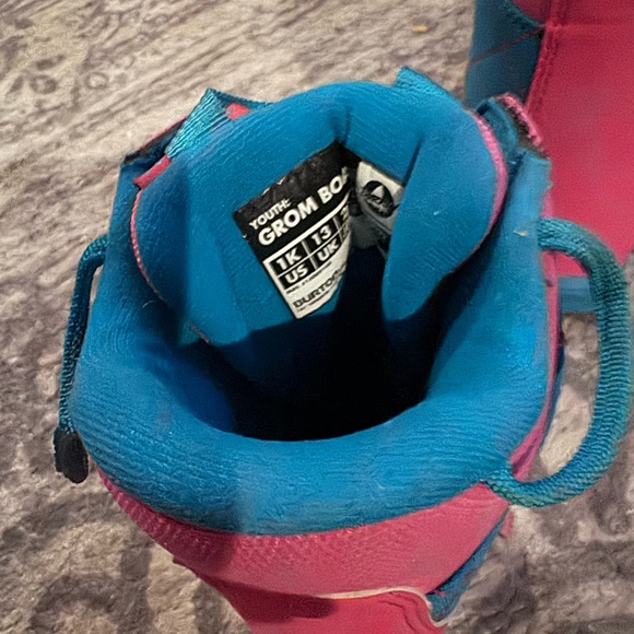 Burton Snowboard & Boots - Picture 11 of 12